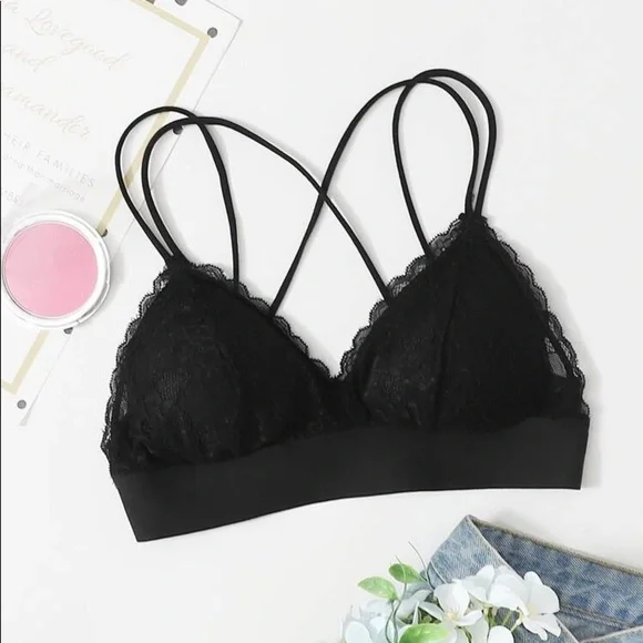New Sexy Black Lace Bralette - Picture 1 of 6